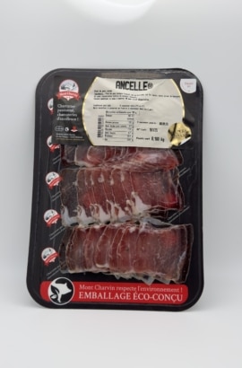 L'ancelle en tranches