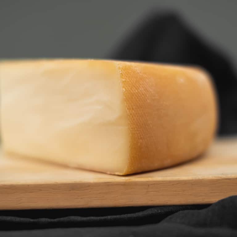 raclette-lait-cru-igp-4